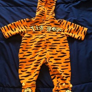 Disney Tigger suit